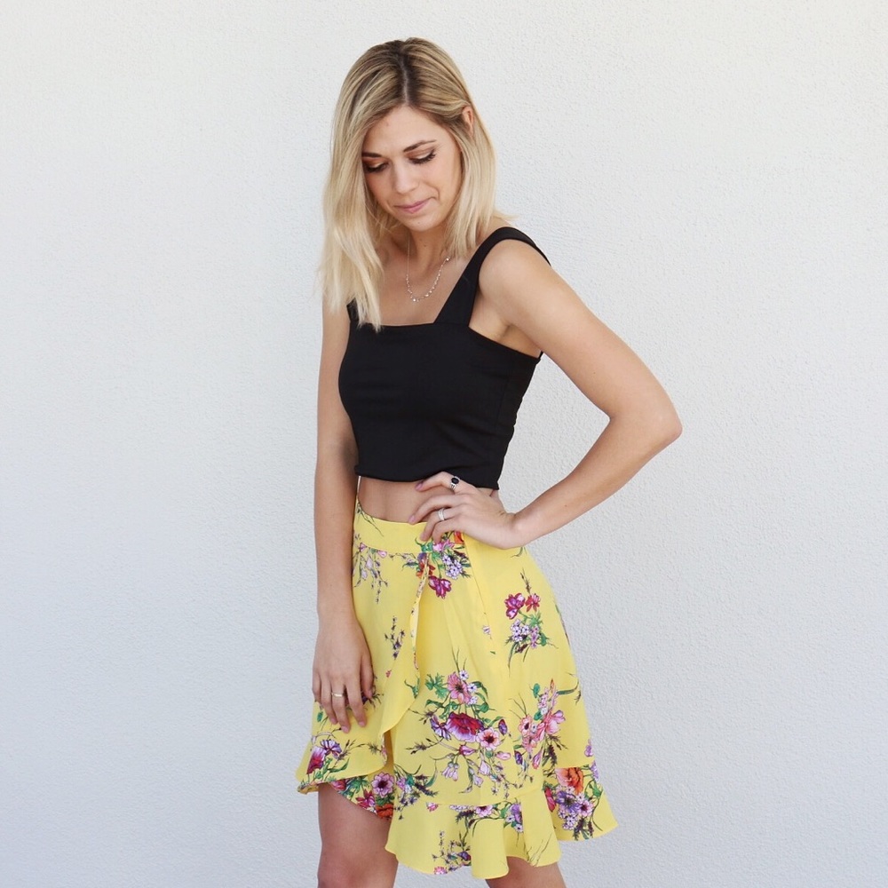 yellow floral skirt - Picture 2 of 5